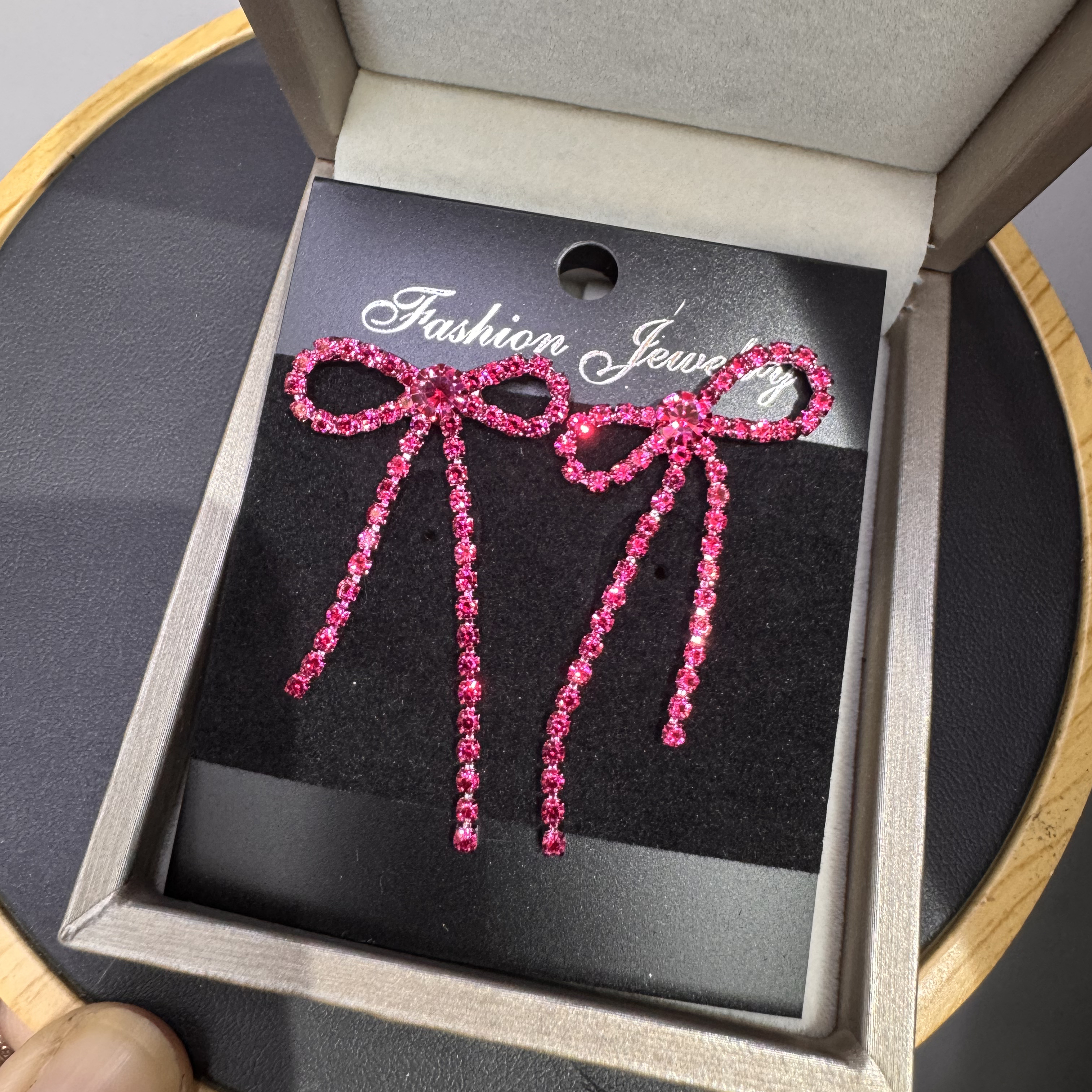 Kleurrijke strik oorbellen voor dames, oorbellen met strass steentjes, lange kwastjes, zwarte roestvrijstalen hangende oorbellen, schattige sprankelende sieraden