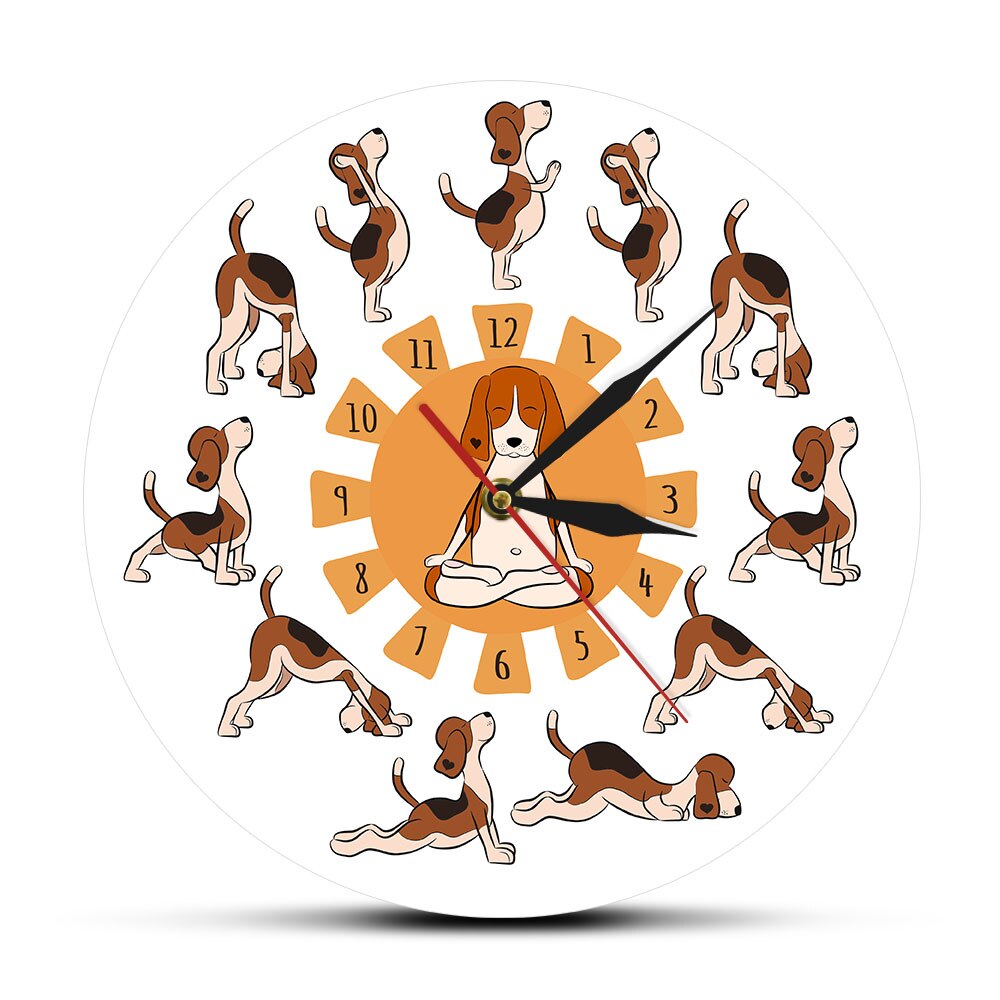 Sarjakuva hauska koira joogaamassa suryan namaskara koiratyyli jooga seinäkello beagle koira lemmikki sarjakuva jooga seinäkello: Ei kehystä