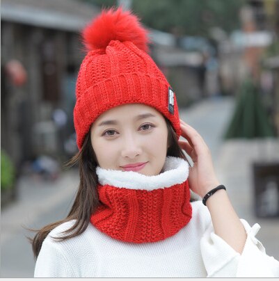 2 stk tørklæde hat sæt kvinder vinter varm solid pomponer strikkede bløde hætter og tørklæder: Rød