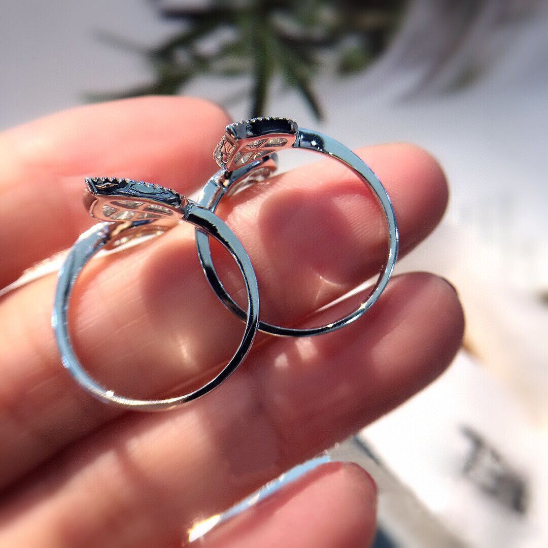 Enkle unike doble blader ring sølvfarge zirkon engasjement bryllup evighet bling blad ringer for kvinner