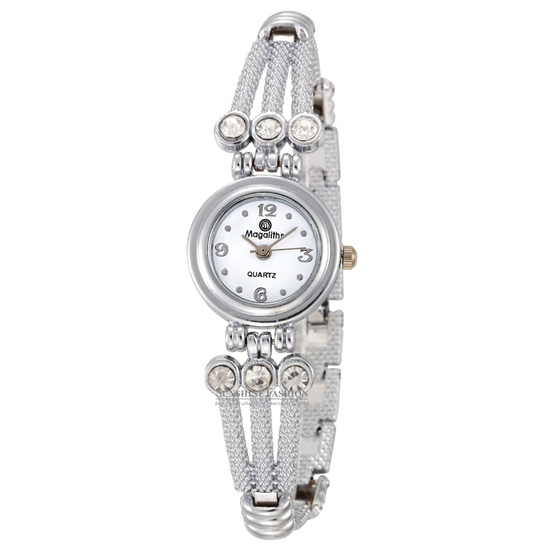 Mode Dames Vrouwen Jurk Horloge Shiny Crystal Armband Horloges Luxe Kleine Wijzerplaat Zilveren Polshorloge Relogio Feminino