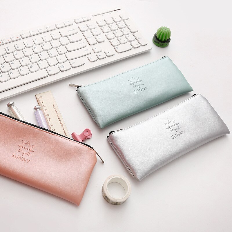 Grote pennenetui Kawaii briefpapier etui, PU-lederen esthetische Japanse rits cosmetische tas voor school, college en kantoor, Roze-aardbei, Draagbaar, rugzak