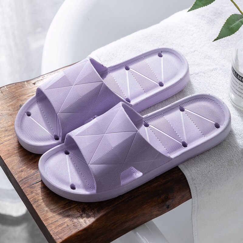 Tossut kylpyhuone kylpy vuotava tohveli nainen muovi hotelli pari miesten tossut talo tossut miesten kengät naisten kengät: Vaaleanvioletti / 36-37