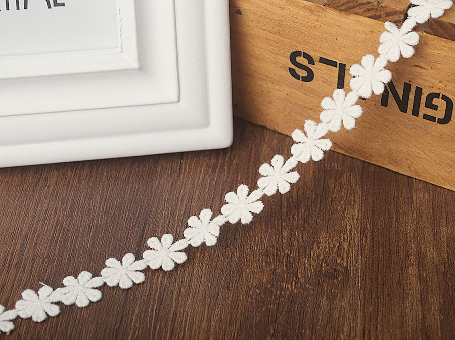 cotton 2cm edge soluble embroidery lace DIY craft materials M0203: 02  white
