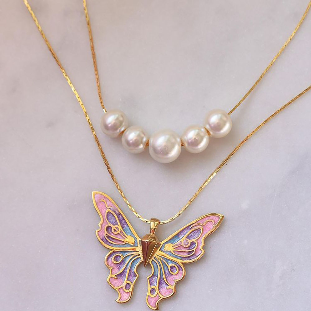 Collar bohemio con colgante de mariposa para mujer, Color dorado, Retro, Simple, perla de imitación, collares para clavícula, de joyería para pareja y chica