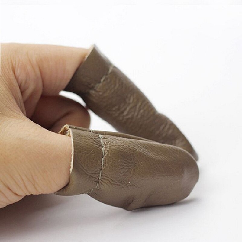 Needle Felting Kits for Beginner Mini Rabbit, Felting Mat, Felting Needles, Finger Guards, Instruction, DIY Craft, Height 11.5cm