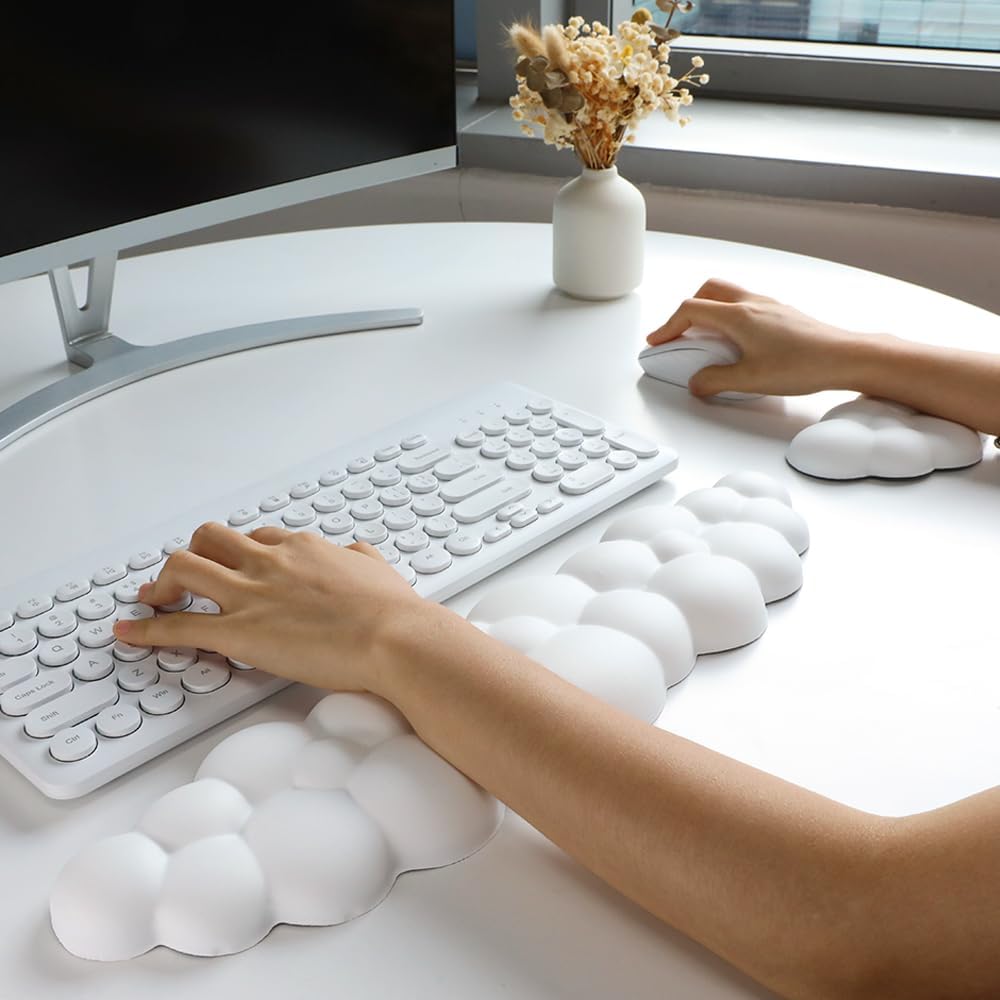 Tastatur-Cloud-Handgelenkauflage mit Memory-Schaum-Handgelenkstütze/Kissen aus weichem Leder zum einfachen Tippen und zur Schmerzlinderung im Büro
