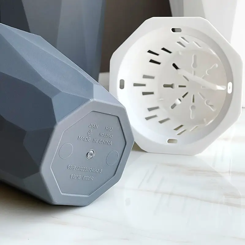 Macetas perezosas automáticas que absorben agua, macetas absorbentes de agua suculentas especiales de rábano verde, hogar interior de plástico