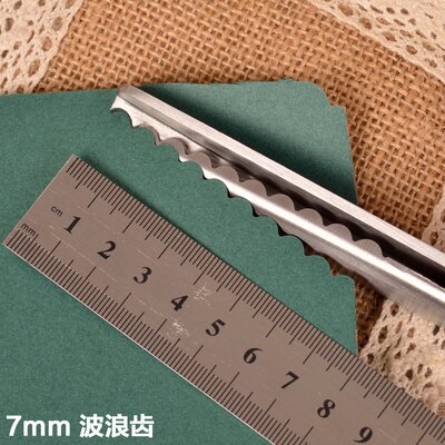 Dressmaking Pinking Shears Fabric Crafts Zig Zag Cut Lace Scissors: 7mm wave tooth