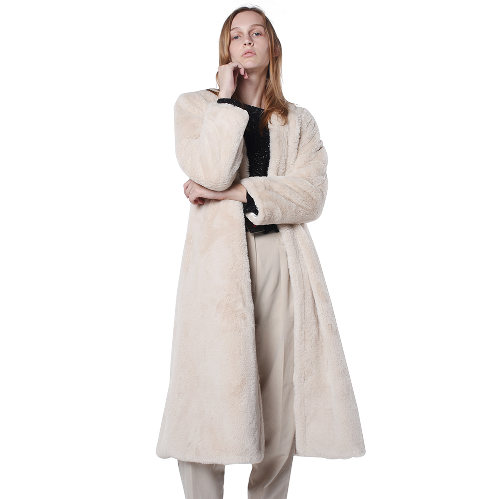 Women Faux Fur Coat With Long Sleeves And Pockets Artificial Ecru White Winter Coat