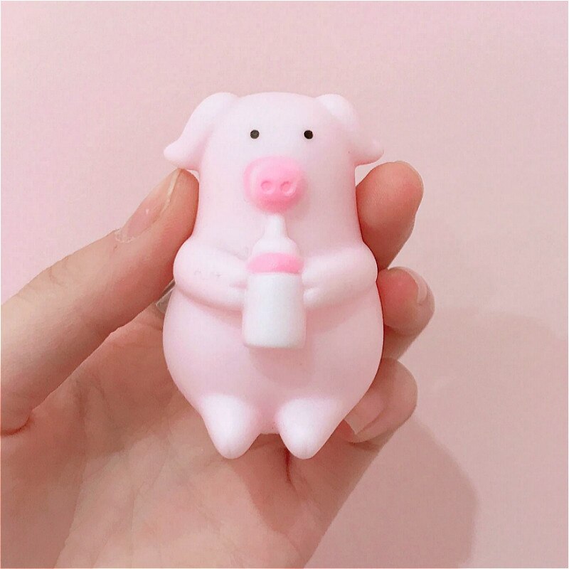 1pcs The Lovely Squeeze Toy Novelty Funny Animal Toys Party Favors Supplies Stress Relief Toy: Feed Pig