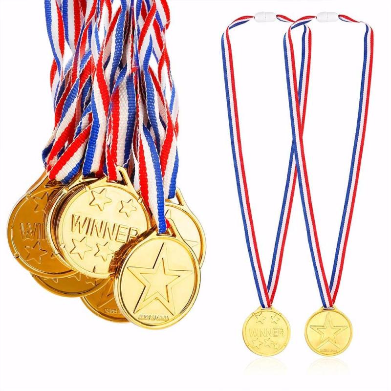 Gold Plastic Childrens Winners Medals Sports Day Winner Party Bag Awards for Kid， Party Bag Prize Awards Toys For Kids Party