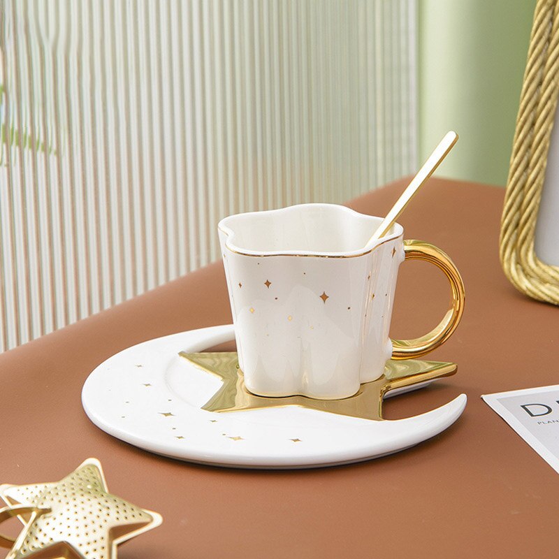 Ceramic Star Moon Shaped Coffee Mug And Saucer With Spoon Milk Tea Water Cup Gold Rim Cafe Mugs Plate Dish Coffeeware Home Cups: White