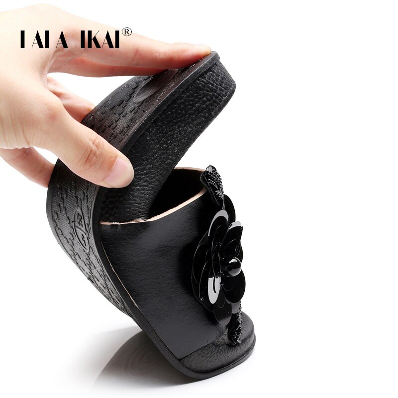 LALA IKAI Vrouwen Zomer Slippers Bloem Pailletten Platte Slippers Dames Outdoor Strand Slides Casual Koreaanse Zachte Slippers 014A3760-4