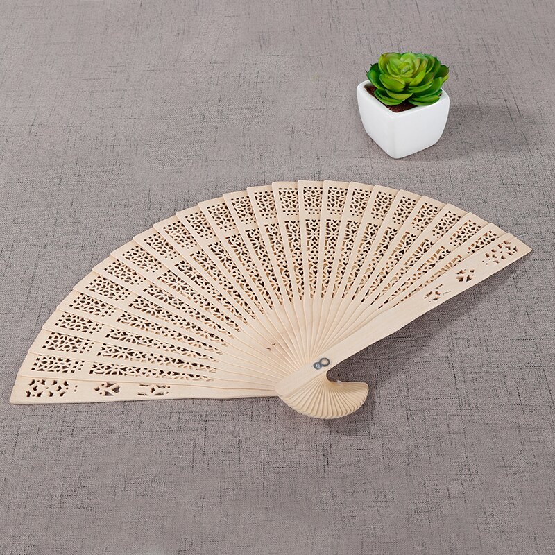 Gegraveerd Hout Folding Hand Fan Houten Vouw Fans Wedding Party Home Decor Kinderen Prinses Lady Show Prestaties Gereedschap