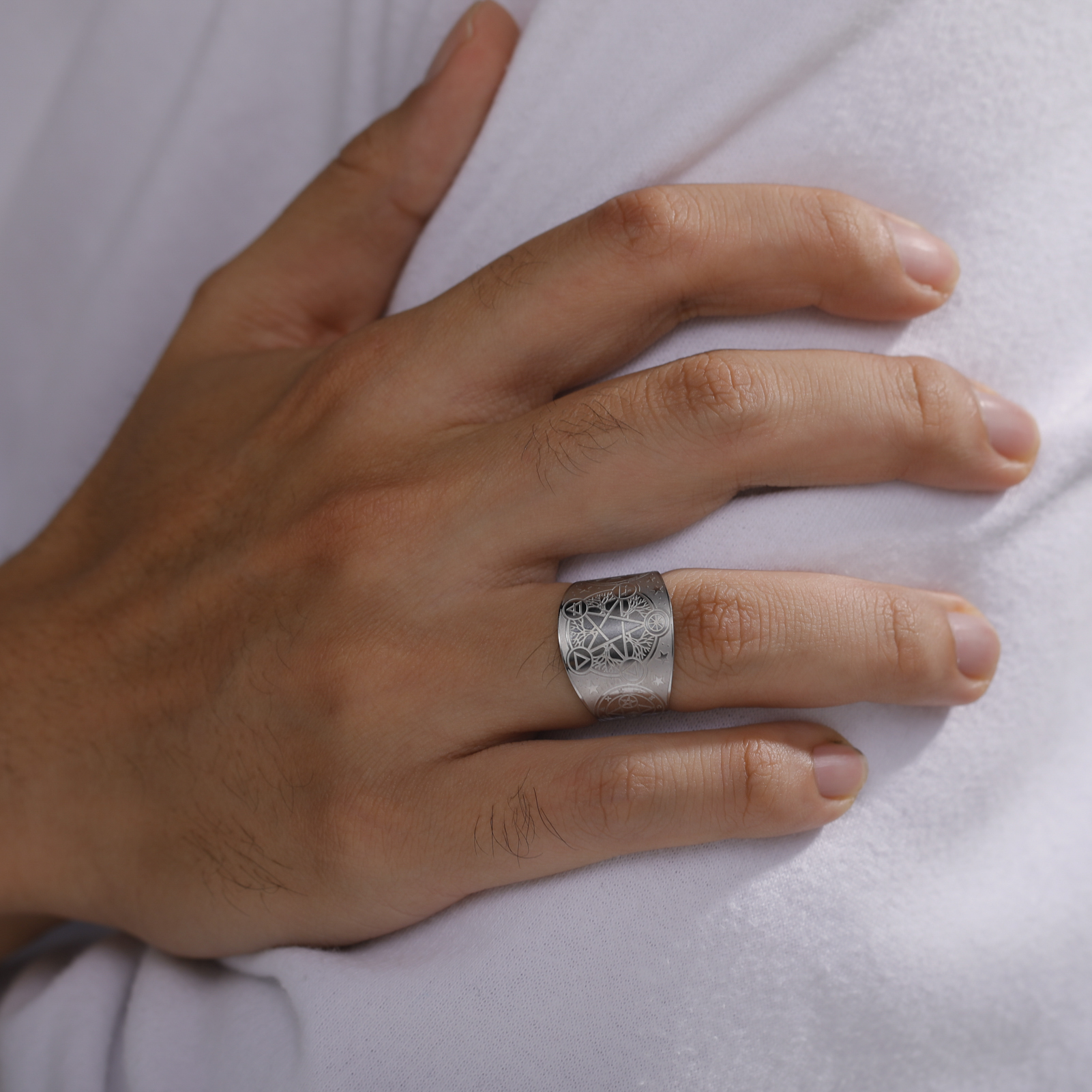 Anello da strega con pentagramma Wicca Anello con pentacolo pagano dell'albero della vita Amuleto dell'eternità e dell'infinito Gioielli religiosi in acciaio inossidabile