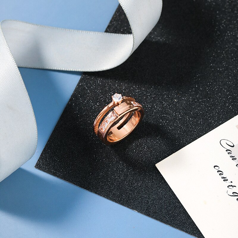 Anillo clásico de acero y titanio para mujer, sortija de dos letras de oro rosa para mujer, joyería para dedo, temperamento para para niña