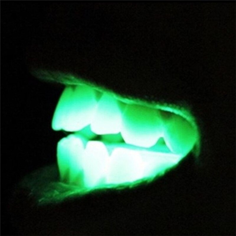 Glowing braces toy 2Pcs Flashing LED Light Up Mouth Braces Piece Glow Teeth For Halloween Party #3AA9
