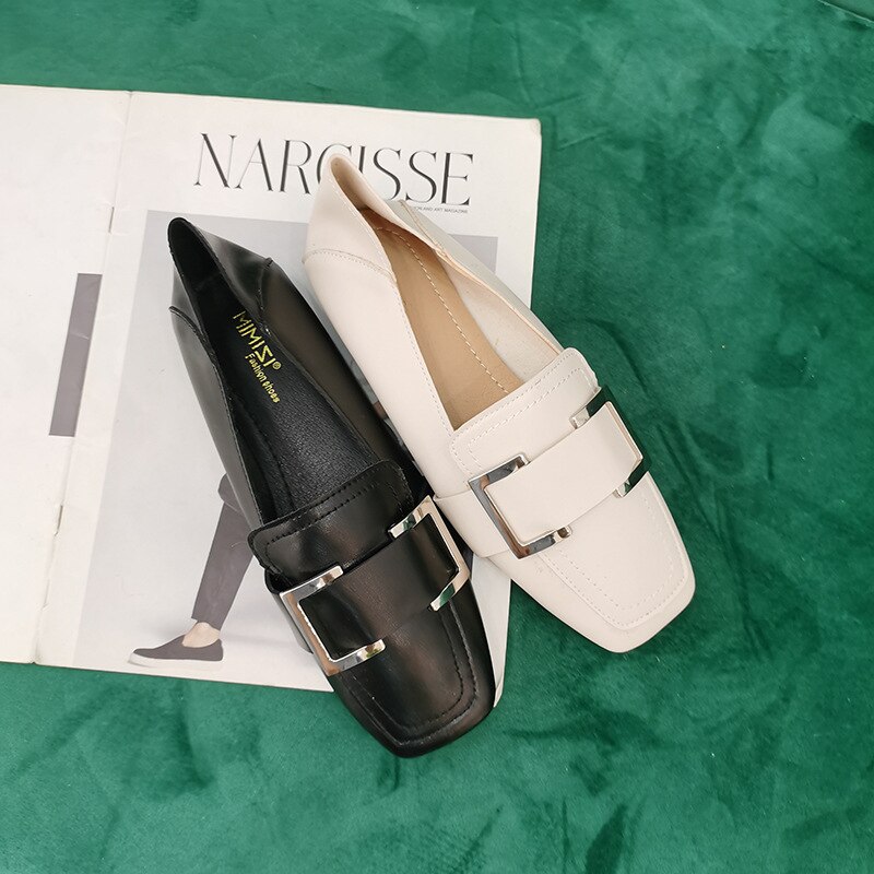 Dames ronde neus casual dames sneakers platte schoenen gesp ondiepe mond jurk oma vierkant basic rubber instappers flock effen