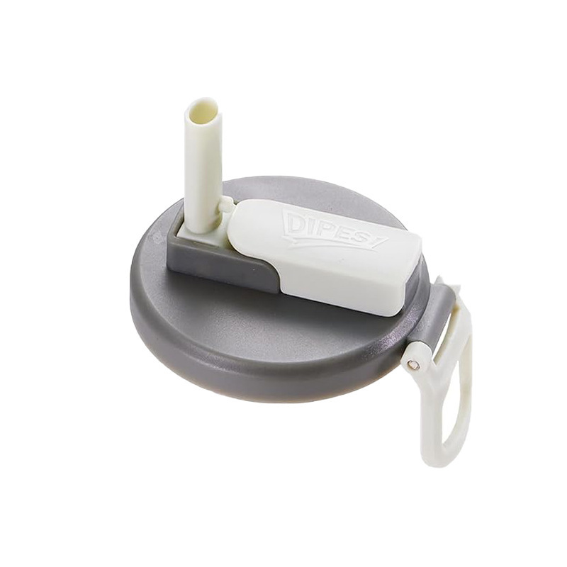 Soda Can Lids with Straw,Silicone Straws Soda ​Can Covers Lid,Reusable for Can Covers for Soda, Beverage, Juice,Seltzer: Clear
