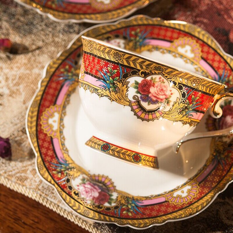 European Tea Cup Set and Saucer Afternoon Tea Golden Bone China Coffee Cup Teacup Bone China Coffee Cup Bb50