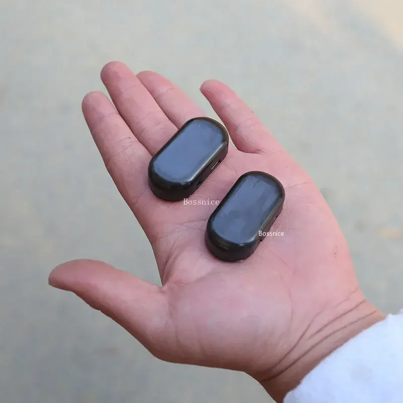 Luz de seguridad falsa para coche, alarma simulada alimentada por energía Solar, advertencia inalámbrica, lámpara de precaución antirrobo, LED de imitación intermitente
