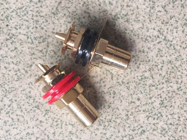 Copper plated power amplifier RCA input