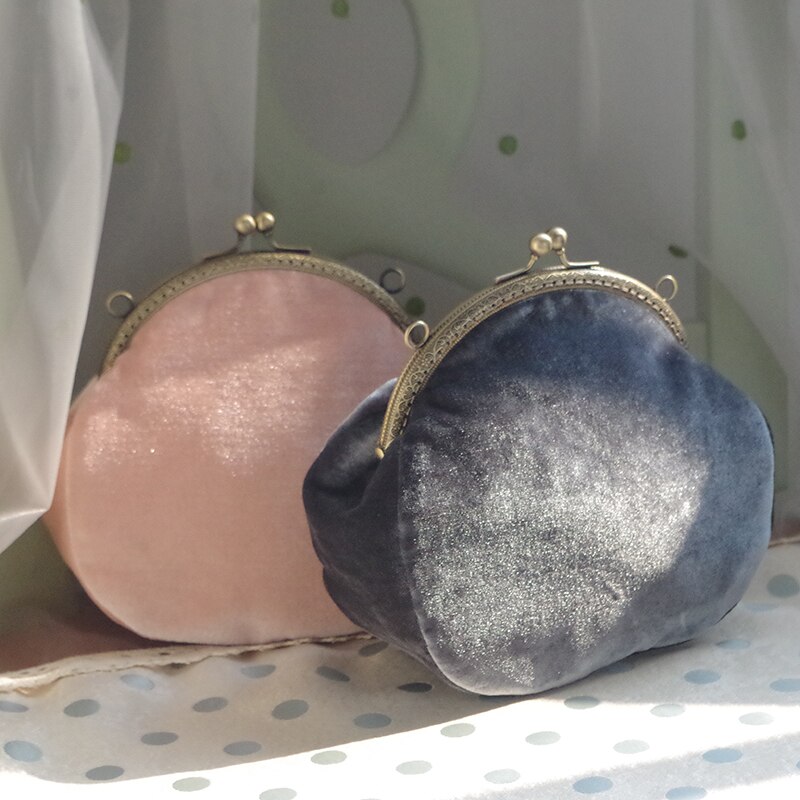 Bolso pequeño de terciopelo para mujer, con cierre de Retro Chic Vintage, bolso cruzado clásico de noche, bolso para teléfono móvil con cadena