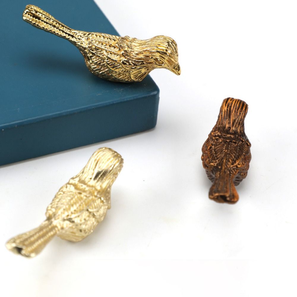 Fine Lucky Bird Furniture Handles Simple Cartoon Animal Cabinets Door Knobs Light Luxury Modern Closet Door Handles Home Decor