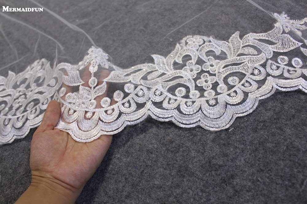 Partial Lace 3M Long Wedding Veil One Layer Cathedral Bridal Veil with Comb Welon Bride Veil Voile Mariage