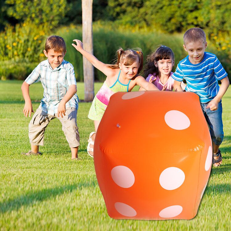 60 Cm Giant Opblaasbare Zachte Cubes Dot Dobbelstenen Kinderen Outdoor Zwembad Speelgoed Party Supply Opblaasbare Ballons Blow Up Strand Ballen