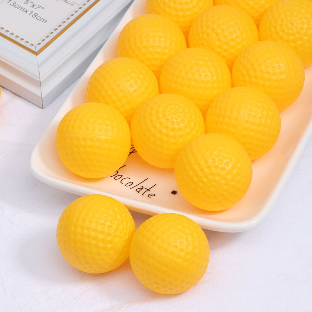 22 pièces balle de Golf balle creuse balle Non poreuse Golf balançoire aides à l'entraînement intérieur Double couche Golf pratique balles pour intérieur (blanc)