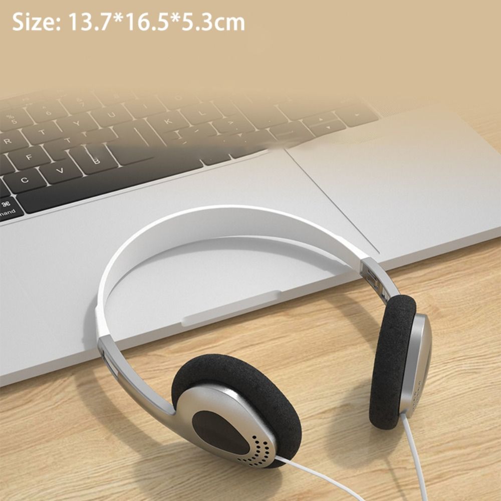 Retro Wired Headphones MP3 Wired Connection Music Hip Hop Trends Walkman Earphone Over Ear Earbud Personality Sports Headphones