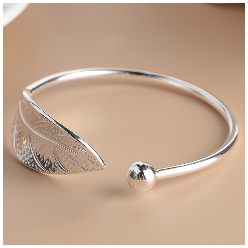 Luxe Vrouwelijke Witte Verzilverd Koper Armband Leaf Verstelbare Armbanden Voor Vrouwen Leuke Zilveren Kleur Bruiloft Armband