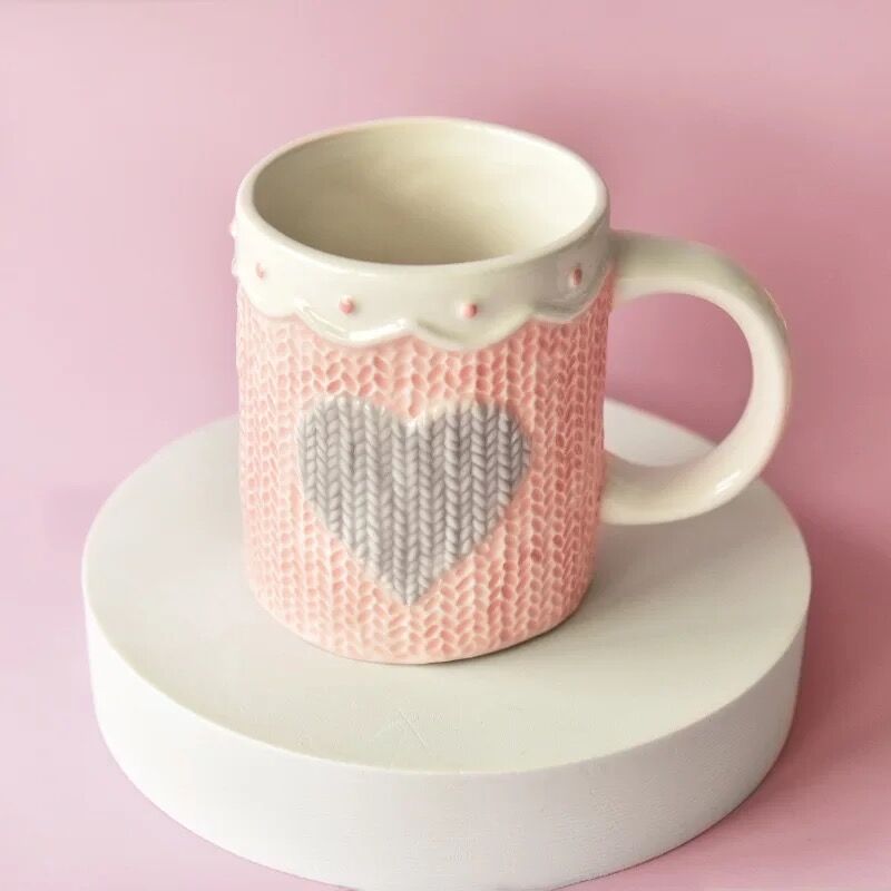 Cute Pink Mug Ceramic heart-shaped Coffee Cup with Lid Home Couple Milk Breakfast Cup Water Cup: Light green