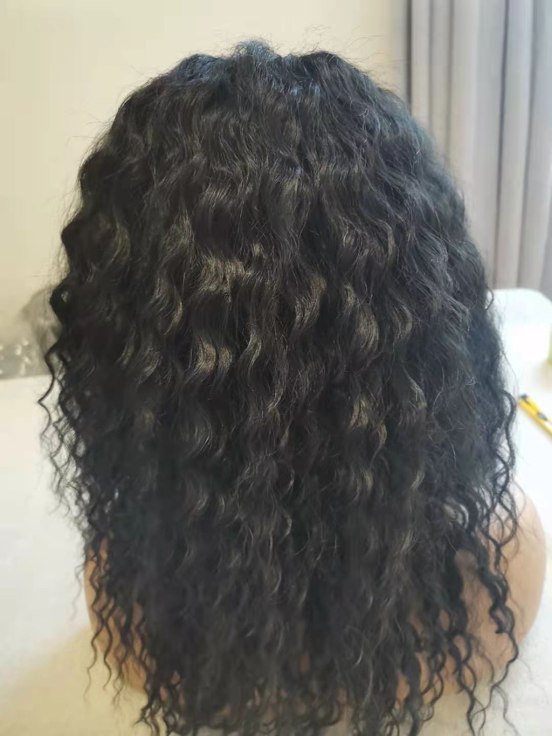 Blice syntetisk blonde lukning paryk deep wave langt hår extensions blandet hår parykker naturlig stil 18 tommer til kvinder: #1b