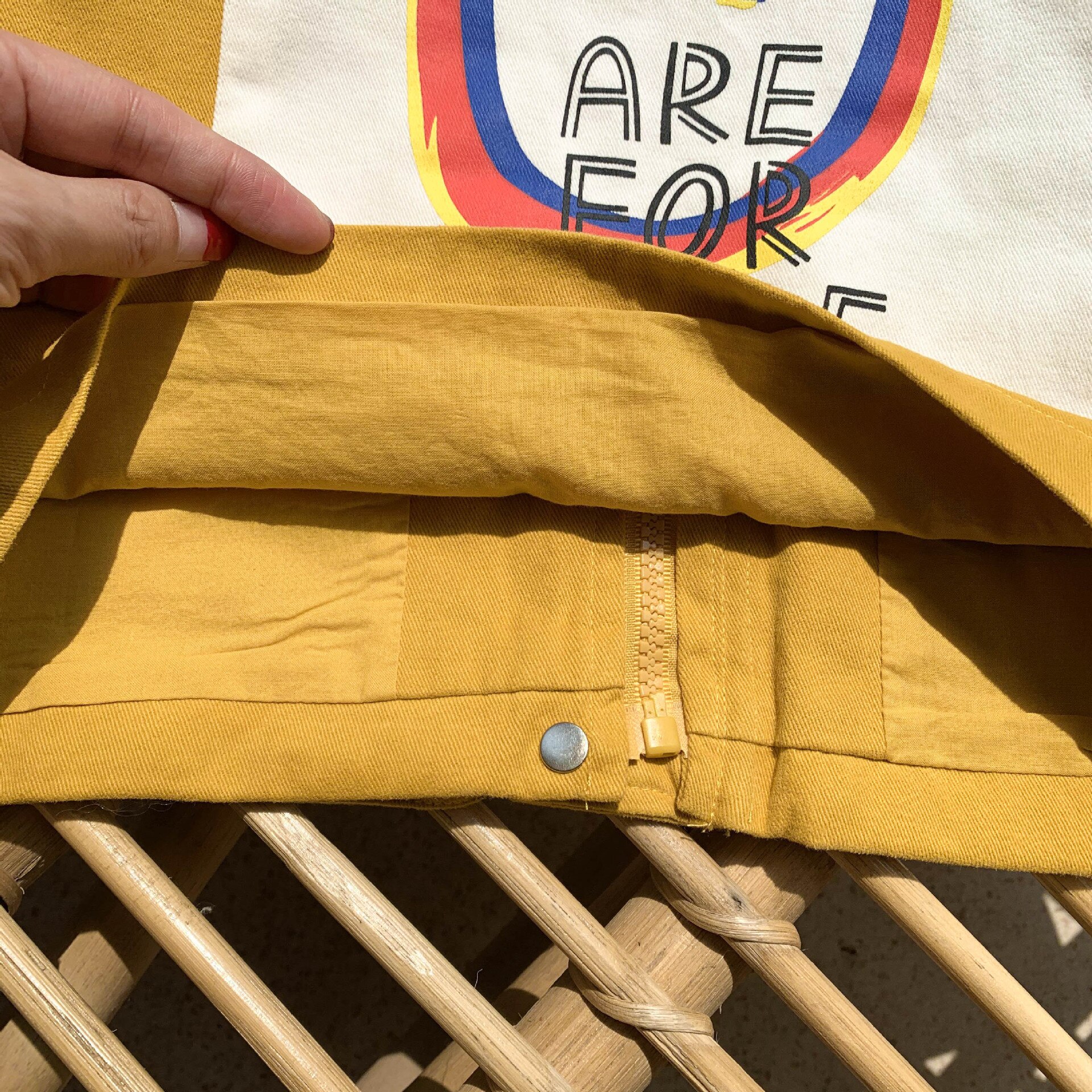 Jesień chłopcy i dziewczęta kreskówka luźne stoisko kołnierz kurtki ponadgabarytowe moda żółty znosić płaszcze 1-6Y