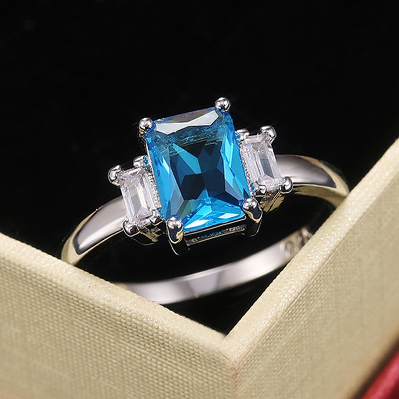 Huitan Luxury Sky Blue Square Zirconia Finger Rings for Women Wedding Jewelry Birthday Presents Factory Direct Selling Rings