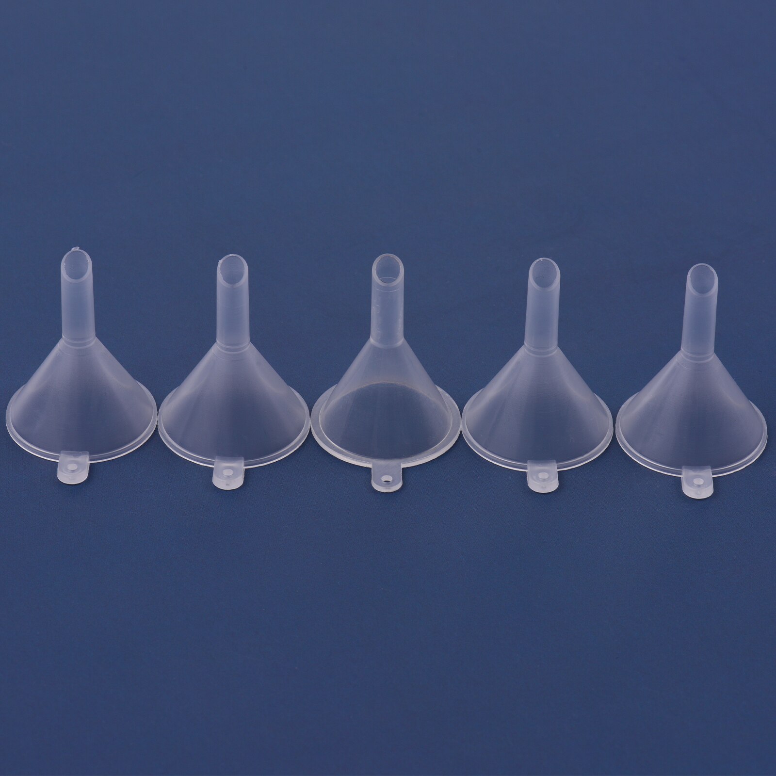 12pcs Mini Plastic Funnels Liquid Transfer Funnel 31mm/1.22in Diameter Acid and Alkali Resistant for Bottle Filling Perfumes: 5 Pcs