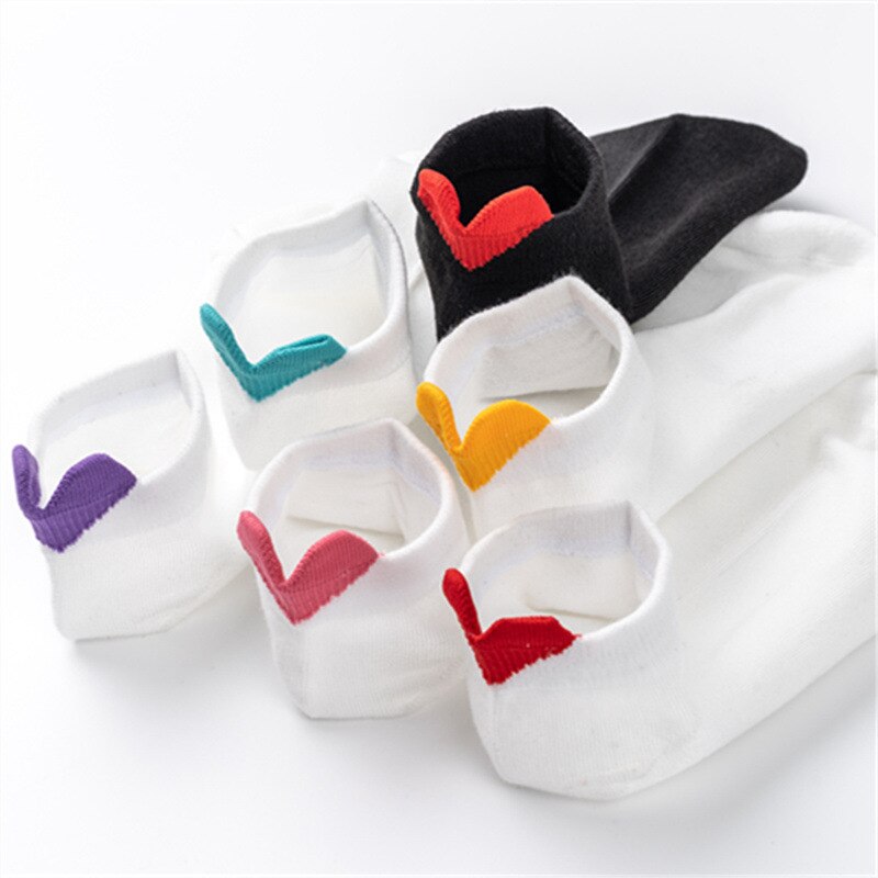 1Pairs Women Socks Harajuku Female Cotton Ankle Socks White Heart Socks Cute Girls Students Comfortable Heart Short Socks