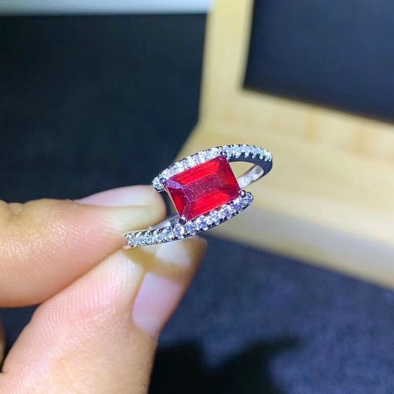 Natural Ruby Ring, 925 Sterling Silver, Simple and Exquisite Style, Cheap Price, Recommended By The Owner, Authentic Color