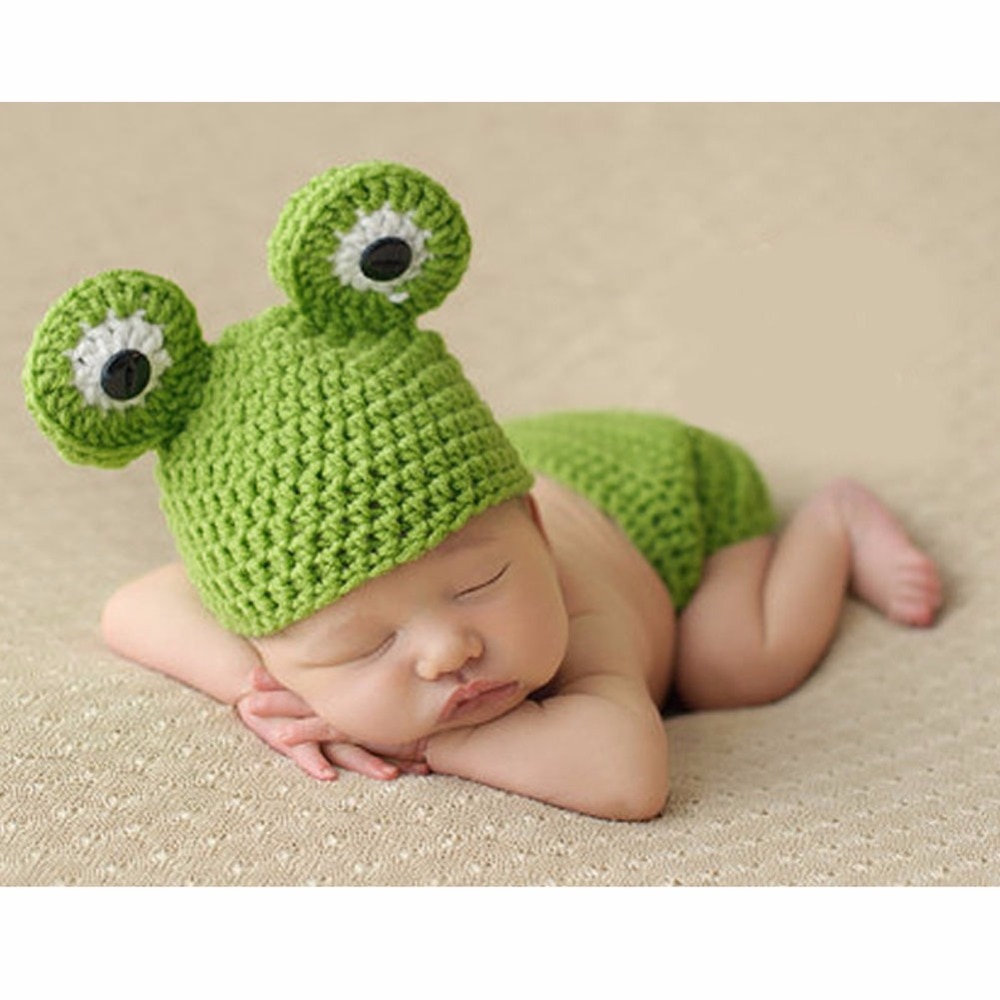 Pasgeboren fotografie rekwisieten schattige kikker baby haakoutfits warme muts jongen meisje muts babymutsje babymuts shorts pakken baby souvenir