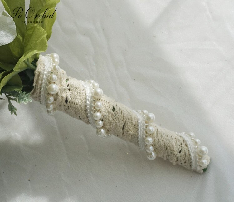 Peorchid kunstig brudebuket vandfald stil pæonbuket grønne blade dråbe bryllup brud hånd holder blomst