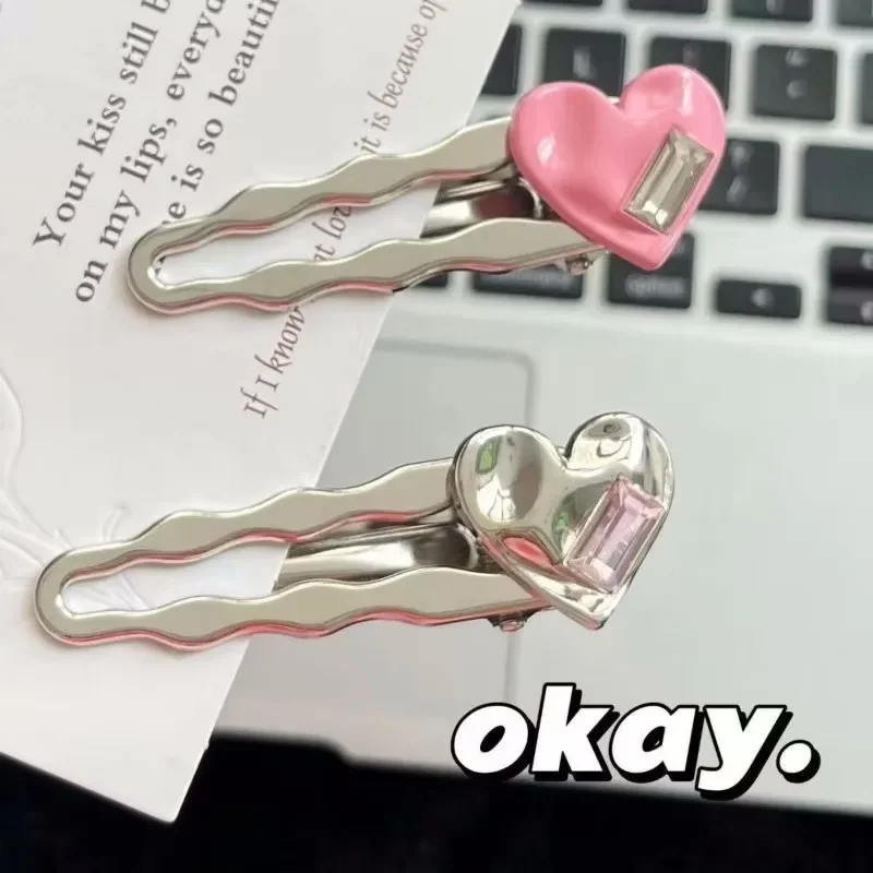 Ins Metal Love Rhinestone Hair Clips Women's Hairpin Sweet Cool Bangs Side Duckbill Clip Hair Barrettes Korean Girls Headwear