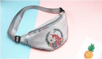 ZFF & WGM bolsa de cintura de lentejuelas con estampado de unicornio a la riñonera para niños bolsa de pecho de dibujos animados bolsa de viaje al aire libre bolsillo teléfono: 9