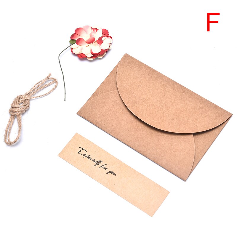 1pcs Flower Retro DIY Kraft Paper Invitation Greeting Card Envelope Handmade: red carnation