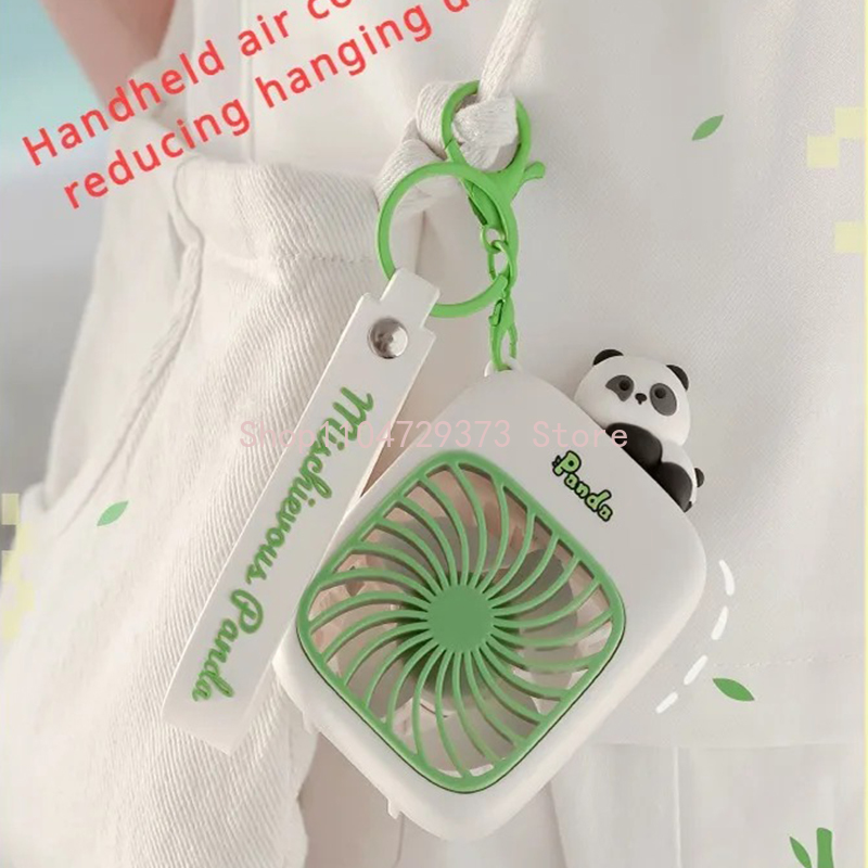 Draagbare sleutelhangerventilator voor op reis Kleine koeling Miniventilatoren Oplaadbare schattige Panda Reisventilator Handventilator Cadeau