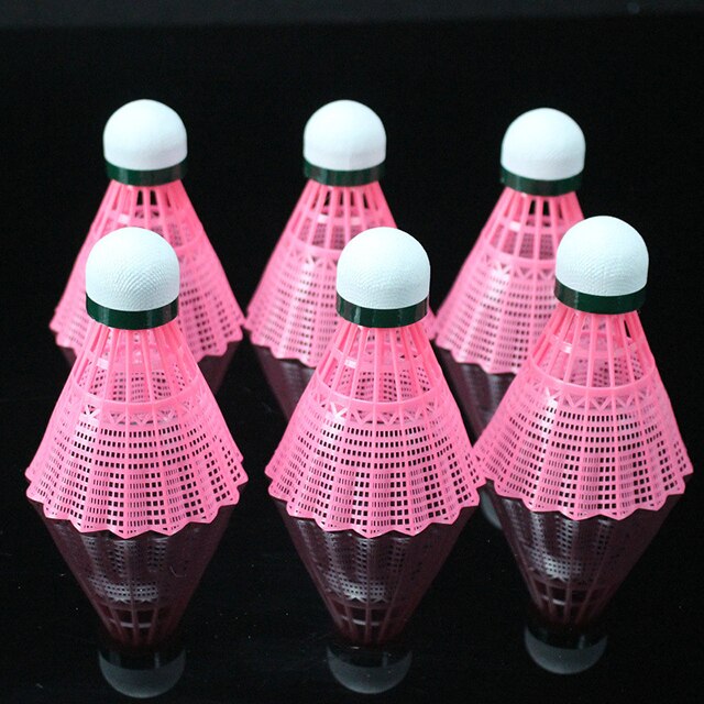YXTC Nylon Badminton dauerhaft Federbälle Badminton Vögelchen Bälle für freundlicher Erwachsene drinnen draussen Sport Aktivitäzehn Anfänger: 6stck rosa