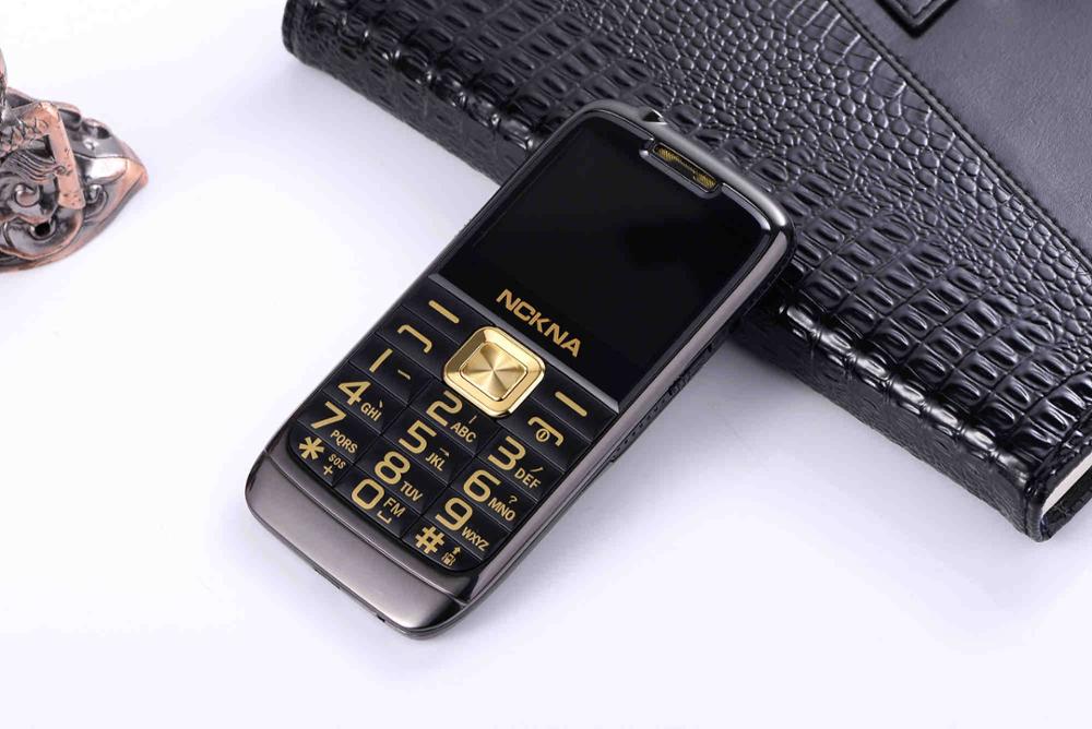 Metal Body E71 Super Slim Small Mobile Phone Big Russian Keyboard Feature Phone