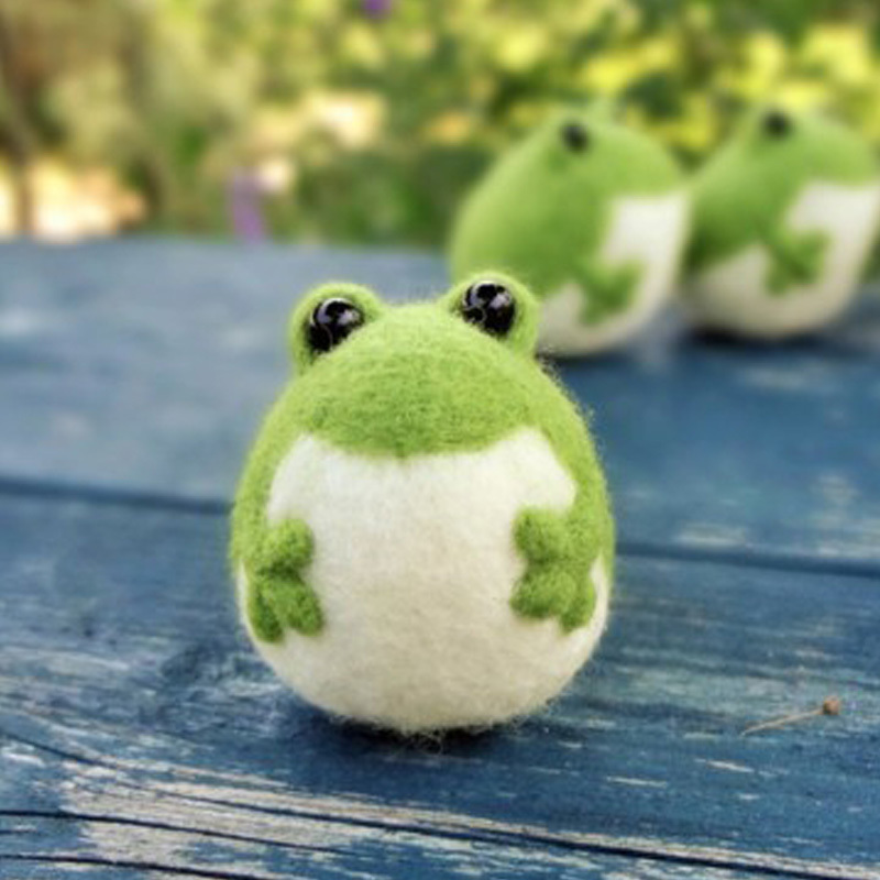 Animal Frog wool needlepoint kit wool felt needle felting pendant craft needlecraft DIY handmade: Default Title